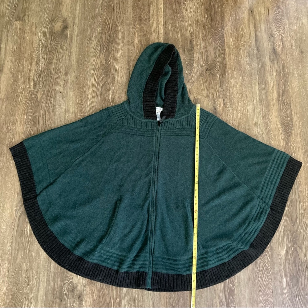 Smartwool Ripple Creek Hooded Sweater Cape Poncho - Picture 4 of 7